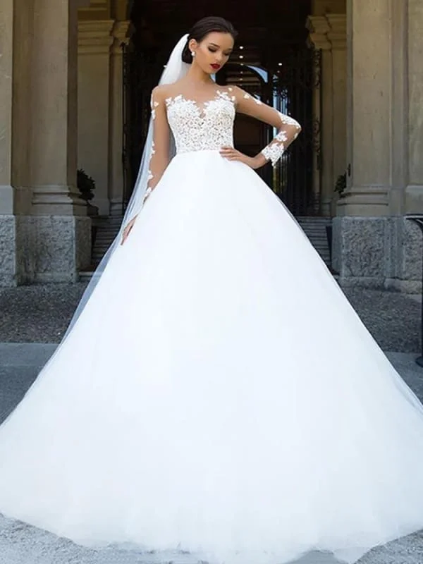 Long Sleeves Lace Ball Gown Tulle Wedding Dresses