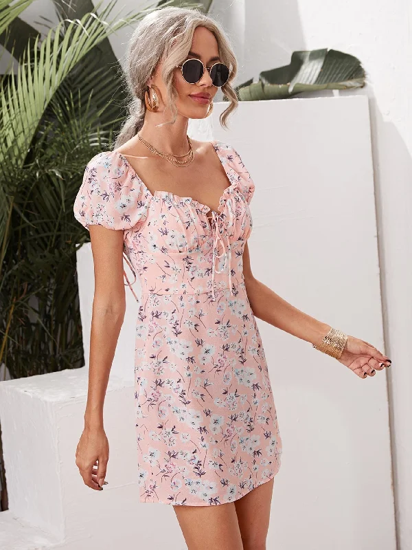 Floral Ruched Bust Short Sleeve Sweetheart Straight High Waist Short Dress